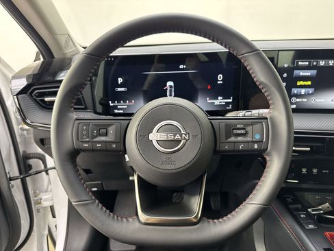 New 2025 Nissan Kicks SR image 12