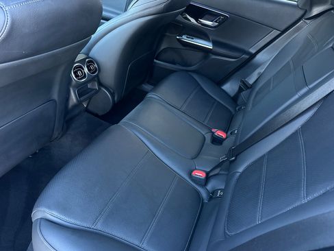 Certified 2025 Mercedes-Benz GLC 300 4MATIC image 10