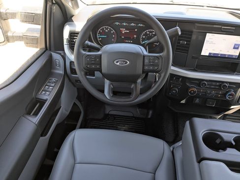 New 2026 Ford F250 XL AWD/4WD image 16