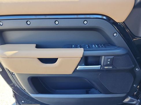 New 2026 Land Rover Defender 110 X AWD/4WD image 22