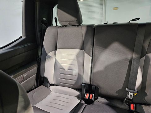 Used 2025 Toyota Tacoma TRD Sport image 12