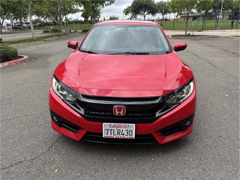 Used 2016 Honda Civic EX-T image 2