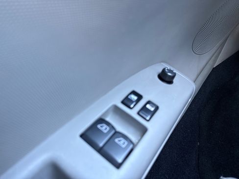 Used 2005 Nissan 350Z Touring image 23