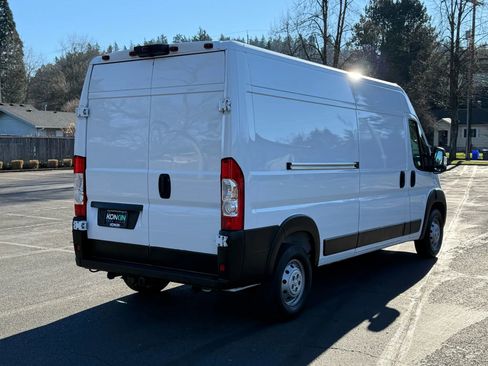 Used 2023 RAM ProMaster 2500 w/ Premium Convenience Group (B) image 5
