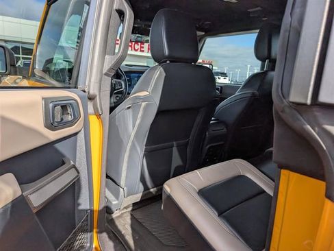 Used 2021 Ford Bronco Wildtrak image 14