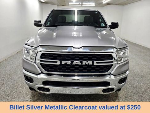 Used 2022 RAM 1500 Big Horn AWD/4WD image 2