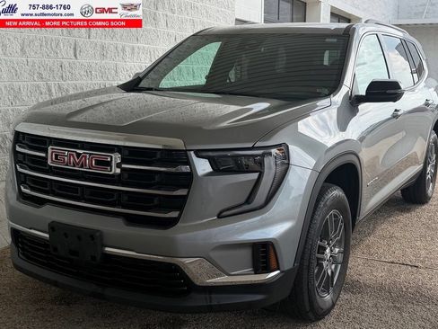 Used 2025 GMC Acadia Elevation FWD image 1