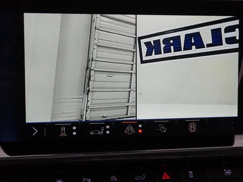 New 2026 Chevrolet Silverado 1500 High Country w/ High Country Premium Package AWD/4WD image 29