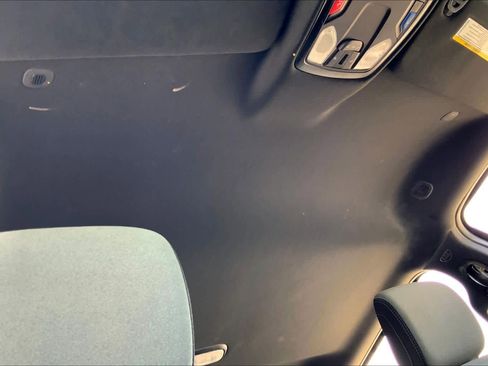 Used 2024 RAM 2500 Big Horn w/ Off Road Package image 14