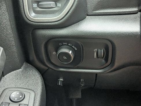 Used 2022 RAM 3500 Tradesman AWD/4WD image 15