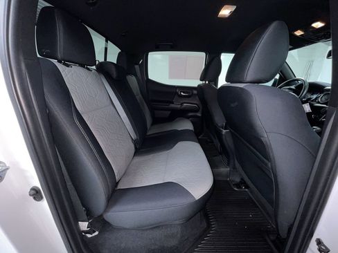 Certified 2023 Toyota Tacoma TRD Off-Road image 13