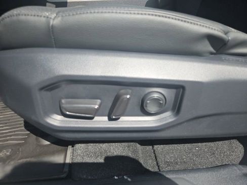 New 2025 Toyota Tundra SR5 image 15