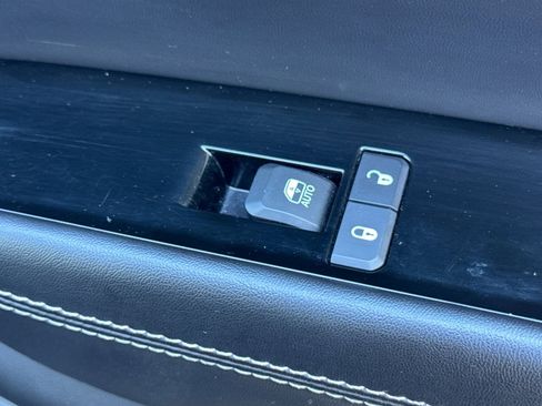 Used 2022 Jeep Wagoneer Series III image 22