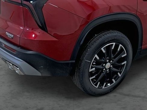 New 2026 Chevrolet Traverse LT w/ Sun and Wheel Package image 12
