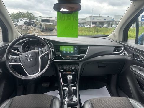 Used 2019 Buick Encore Sport Touring w/ Safety Package AWD/4WD image 10