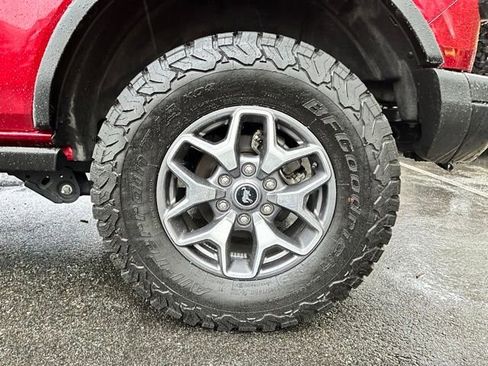 Certified 2025 Ford Bronco Badlands AWD/4WD image 12