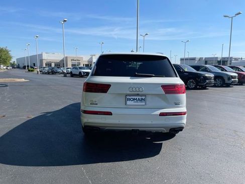 Used 2017 Audi Q7 3.0T Premium Plus w/ Premium Plus Package AWD/4WD image 4