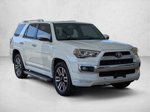Used 2015 Toyota 4Runner Limited RWD image 3