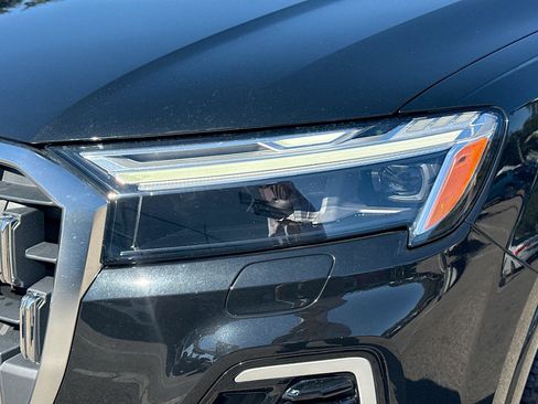 Used 2025 Audi Q7 2.0T Premium image 9