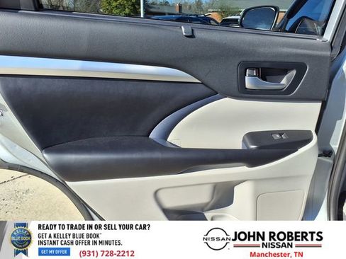 Used 2025 Subaru Forester Touring w/ Popular Package - Touring image 42