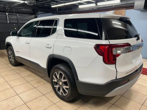 Used 2020 GMC Acadia SLE image 3