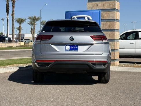 Used 2021 Volkswagen Atlas Cross Sport S image 7