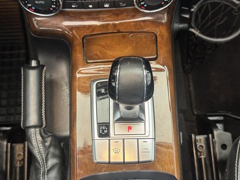 Used 2013 Mercedes-Benz G 550 image 15