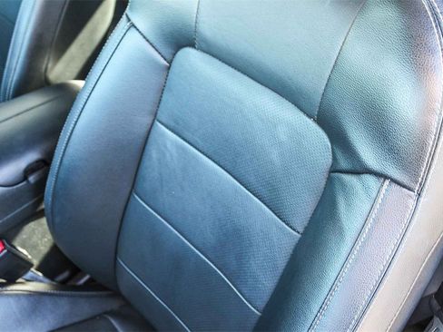 Used 2017 Ford Mustang Premium image 30