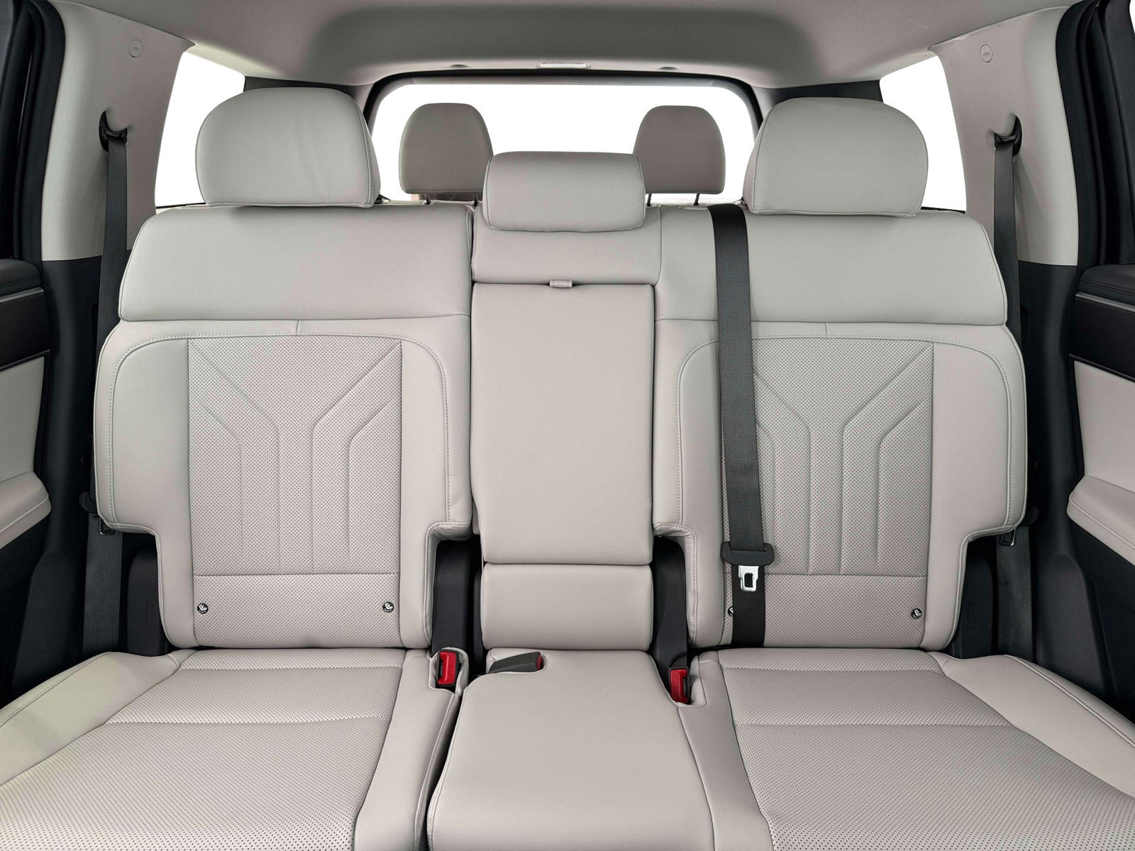New 2026 Hyundai Santa Fe SEL FWD image 16