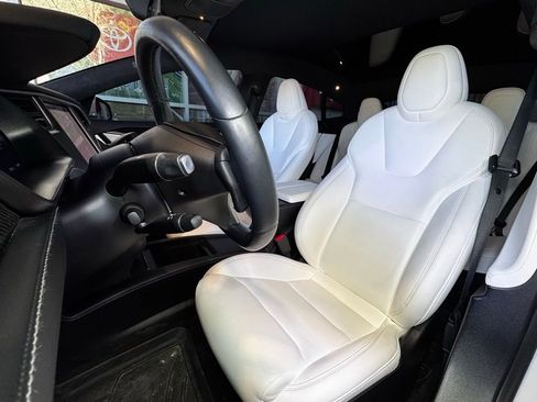 Used 2021 Tesla Model S Performance image 16