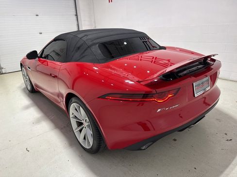 Used 2018 Jaguar F-TYPE Convertible image 41