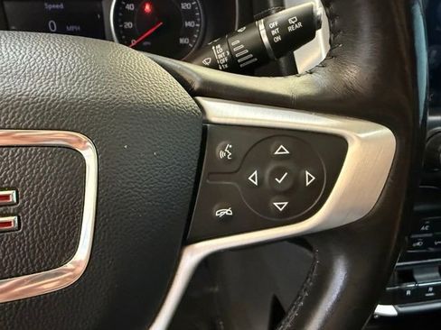 Used 2022 GMC Terrain SLT w/ Infotainment Package II image 24