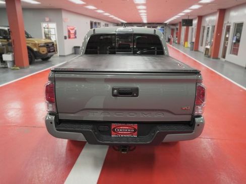 Certified 2023 Toyota Tacoma TRD Off-Road image 5