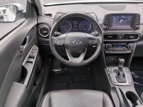 Used 2020 Hyundai Kona Limited image 16