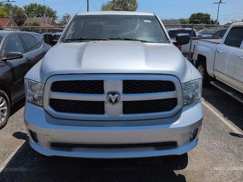 Used 2013 RAM 1500 Express AWD/4WD image 2