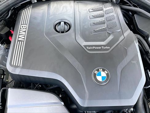 Used 2025 BMW 230i Coupe w/ M Sport Package RWD image 31