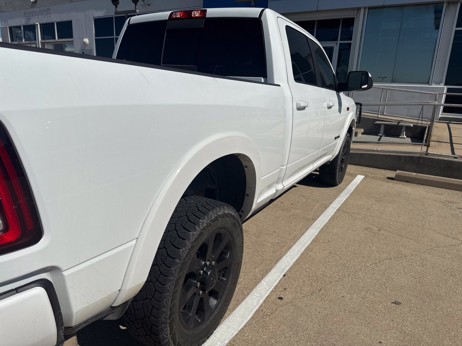 Used 2022 RAM 2500 Laramie w/ Night Edition AWD/4WD image 14