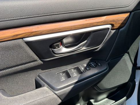 Used 2018 Honda CR-V EX image 33