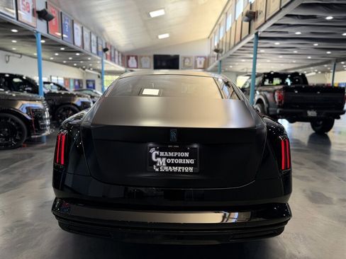Used 2024 Rolls-Royce Spectre w/ Spectre Launch Package AWD/4WD image 5