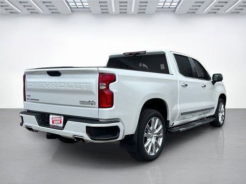 Used 2023 Chevrolet Silverado 1500 High Country w/ High Country Premium Package image 4