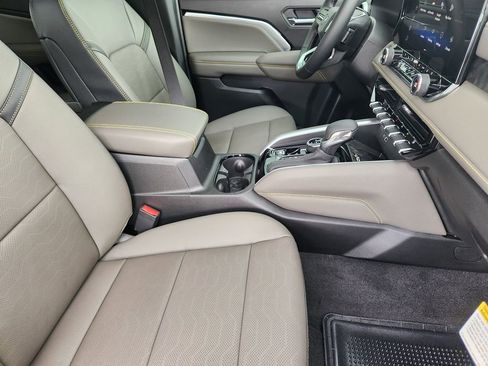 New 2026 Chevrolet Colorado ZR2 w/ Technology Package image 10