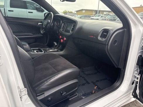 Used 2020 Dodge Charger Scat Pack RWD image 8