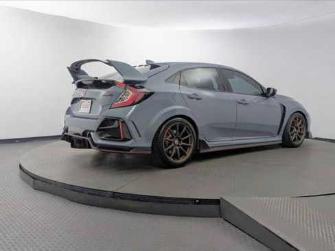 Used 2021 Honda Civic Type R image 8