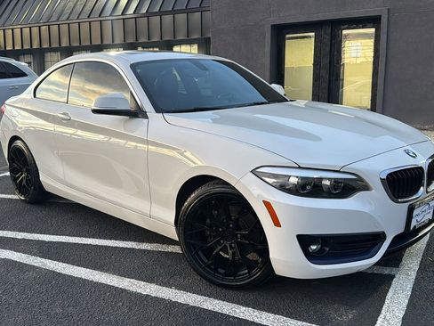 Used 2018 BMW 230i xDrive Coupe image 1