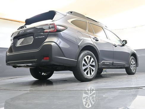 Certified 2024 Subaru Outback Premium AWD/4WD image 33