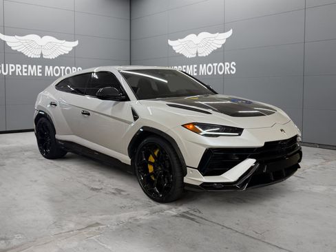 Used 2024 Lamborghini Urus Performante AWD/4WD image 7