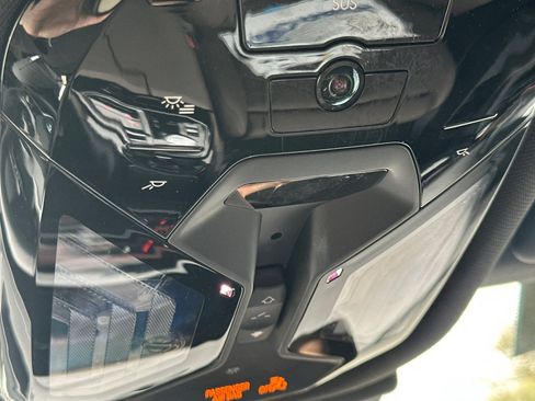 Used 2024 BMW i5 eDrive40i w/ Premium Package image 23