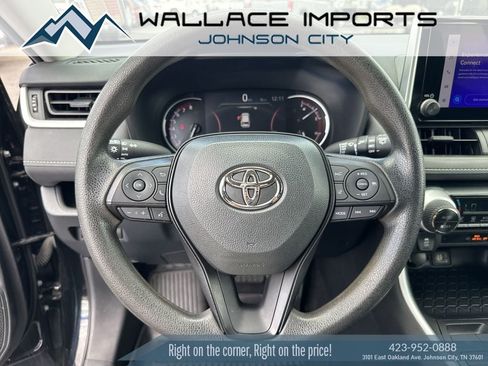 Used 2023 Toyota RAV4 XLE AWD/4WD image 29