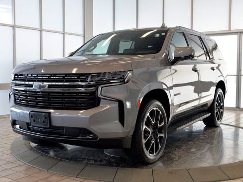 Used 2021 Chevrolet Tahoe RST w/ Luxury Package image 4