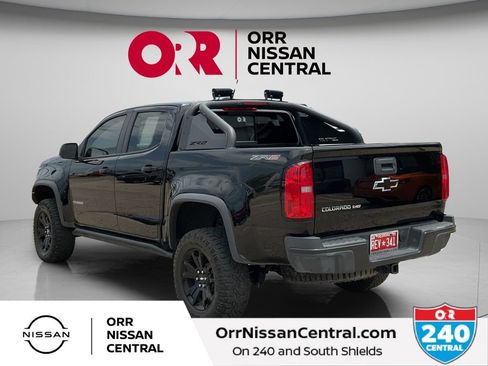 Used 2018 Chevrolet Colorado ZR2 w/ ZR2 Midnight Special Edition AWD/4WD image 7